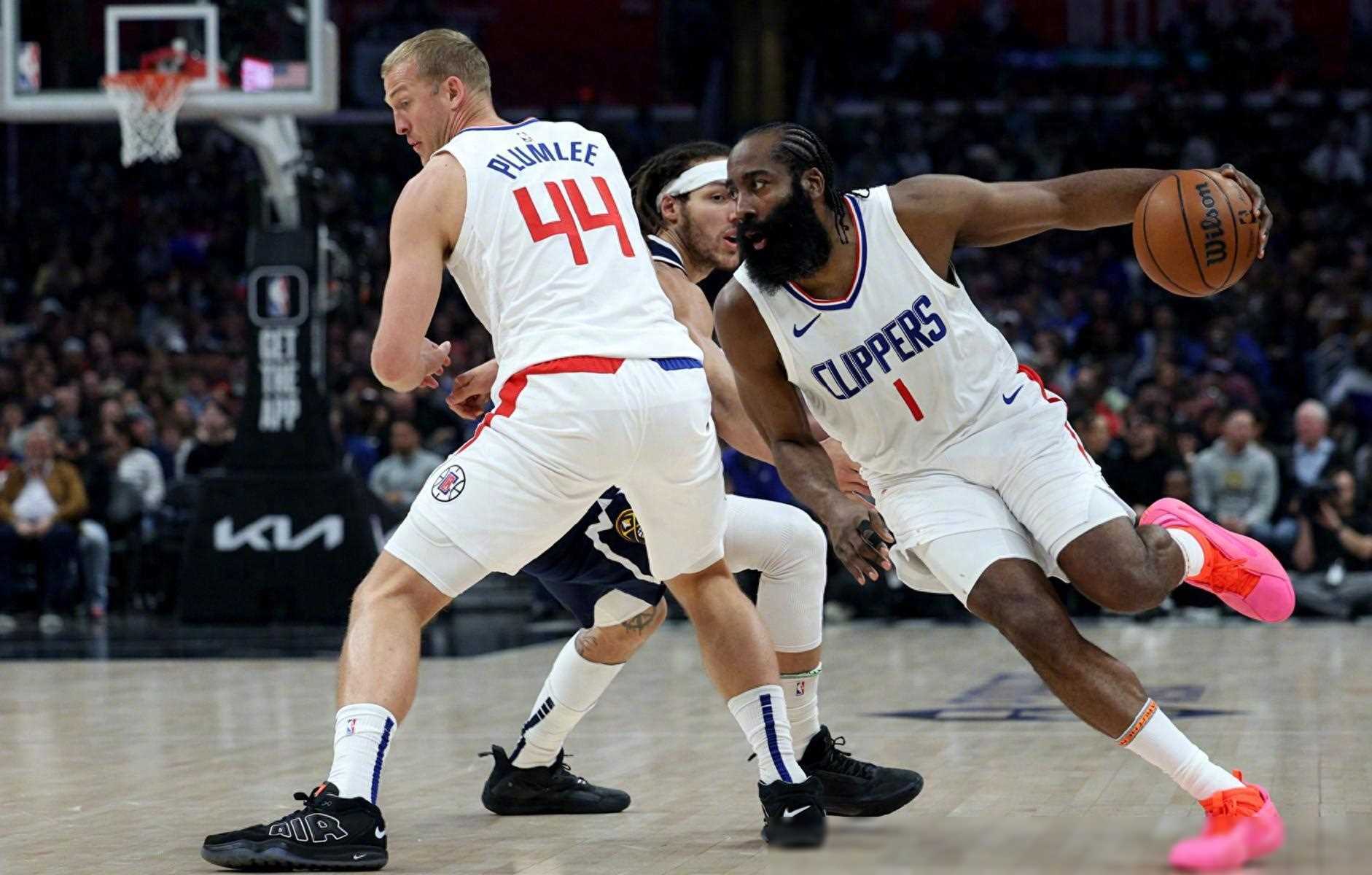 哈登新星比赛局势复杂表现突出，掘金前途光明！-kaiyun