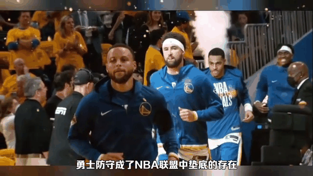 库里在FPX比赛中险胜，战术调整引发热议！-开云下载